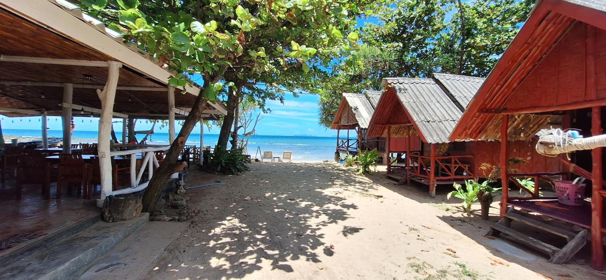 Breizh Cape Beach Bungalows Ko Lanta Eksteriør bilde