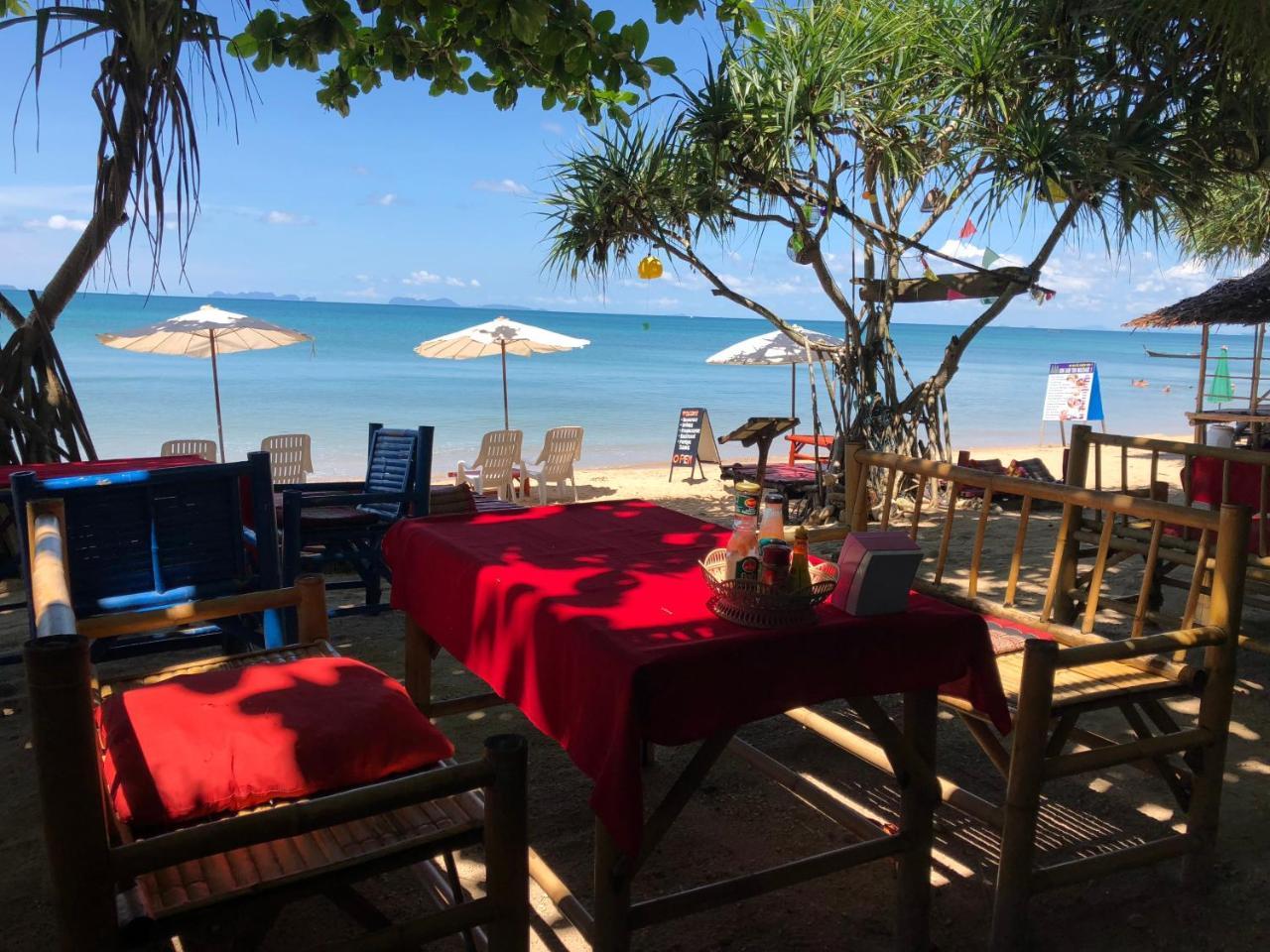 Breizh Cape Beach Bungalows Ko Lanta Eksteriør bilde